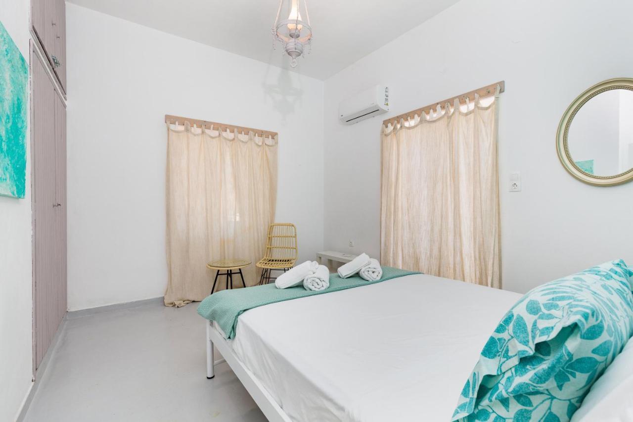 Blue Violet Apartment Drios Bagian luar foto